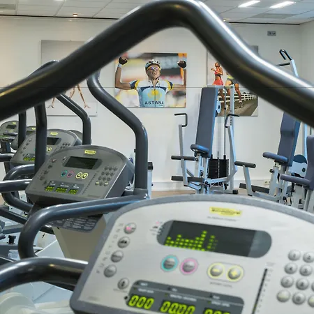 بيلدربيرغ كاستيل فالسبروك 4*