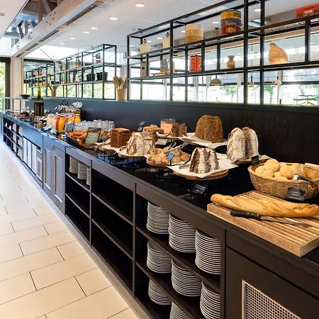 Bilderberg Kasteel Vaalsbroek Отель 4*