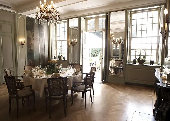 Bilderberg Kasteel Vaalsbroek מלון 4*