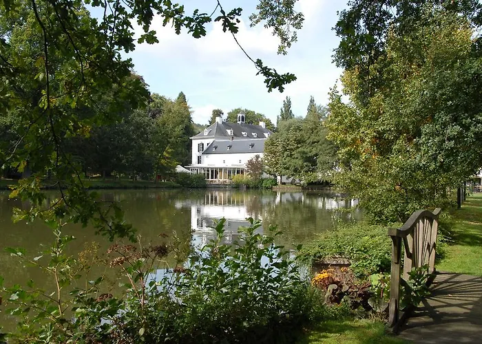 Bilderberg Kasteel Vaalsbroek מלון 4*
